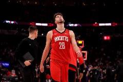 申京：現(xiàn)在又像剛進(jìn)聯(lián)盟時那樣在意失利，能找回這習(xí)慣真的很好