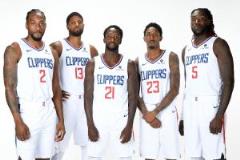 小卡含淚發(fā)短信給貝弗利：終于健康了！