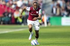 57次！萬-比薩卡本賽季英超搶斷次數領跑全場