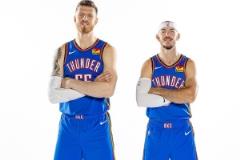 戴格諾特贊哈滕卡魯索成熟穩(wěn)重，能調(diào)節(jié)季后賽情緒