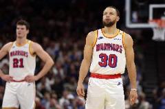 火箭的運(yùn)動能力助力積極防守，但庫里難再得3分