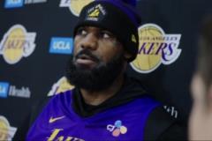 詹姆斯：季后賽是美好時(shí)期，比賽讓籃球迷興奮，我明天會(huì)出戰(zhàn)