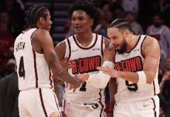 狄龍：我們不懼外界評價(jià)，是更具對抗性的球隊(duì)