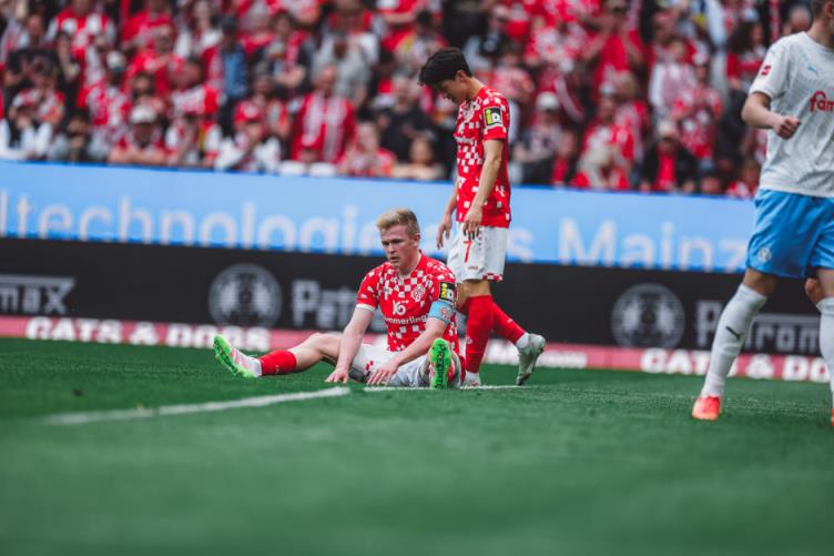 德甲美因茨 vs 沃爾夫斯堡：中游對決，矛盾碰撞誰更勝一籌？