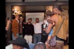 雷霆新秀齊唱生日歌致敬SGA兒子