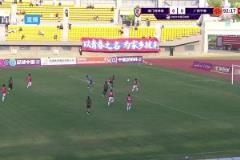 離譜，足協(xié)杯南通門將超巨失誤送對(duì)手讀秒絕殺，隊(duì)友原地石化