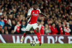 瑞士天空體育：阿森納或與托馬斯解約，后者或?qū)⒓用松程? style=