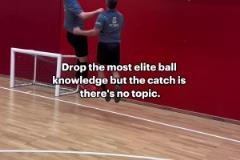 被姆巴佩寵愛的小球迷，收獲簽名球衣的快樂誰懂