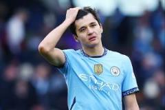 曼城4000萬(wàn)星球員胡桑諾夫四輪賽事未登場(chǎng)，馬卡報(bào)稱(chēng)其“神秘消失”