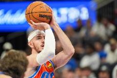 卡魯索：現(xiàn)在必須全情投入，16支隊(duì)伍最終只余一支