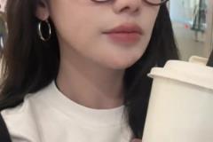 湖人還在戰(zhàn)斗，美娜怎么先放假去了？？