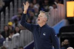 科爾：巴特勒下場(chǎng)后火箭包夾加劇，失誤頻頻困擾我們