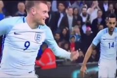 瓦爾迪和隊友們設(shè)計的慶祝動作，我以為電腦卡了