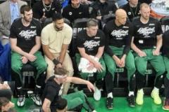 塔圖姆缺席綠軍8勝2負(fù) 輸球?qū)κ志鶠槟g(shù)