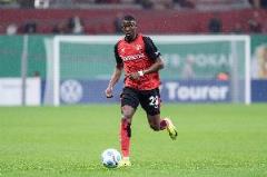 勒沃庫森確認(rèn)穆基勒與薩爾科受傷，或?qū)⑷标嚾? style=