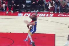 上一場憋壞了！杰倫-格林超級滑翔暴扣，落地后宣泄怒吼！