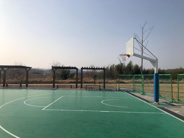 廣廈趙嘉仁訓(xùn)練摔傷賽季報銷，傷情未公布引猜測