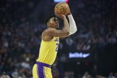 湖人好消息：雷迪克確認(rèn)八村塁G3將佩戴面具登場