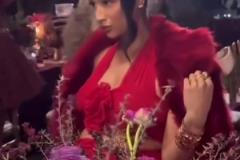 看了杰倫-格林40歲的女友，不得不佩服這小伙真的有點東西