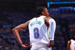 杰倫-威廉姆斯半場高效輸出18分 正負(fù)值-17艱難支撐