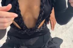 肯豆這上身穿搭太豁得出去了