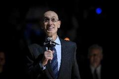 楊毅怒斥NBA關(guān)鍵時刻誤判 驚呼美國籃球被吹掉