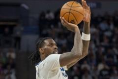 華子分析里德關(guān)鍵三分：我們執(zhí)行了戰(zhàn)術(shù)，側(cè)翼有空位可打