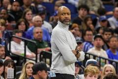 莫斯利談取勝：全情投入逼迫對手投高難度中距離導(dǎo)致失誤