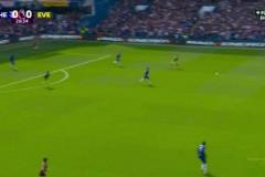 破5個月球荒！恩佐快速向前送助攻，杰克遜遠射破門