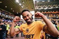 快樂的感覺難以隱藏