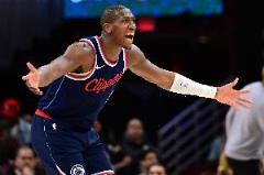 鄧恩9投1中僅得3分6板 三分6中1