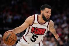 范喬丹首節(jié)13分遭迷失 場均11.3分命中率僅26.8%