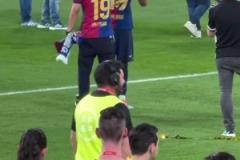 這是父子??亞馬爾和他爸爸就像哥們，真好啊