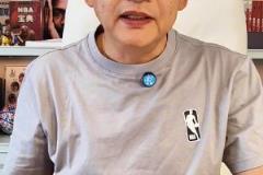 蘇群：火箭今天輸在沒人站出來和包夾庫里上，經(jīng)驗還是不足啊