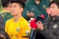 啥情況？浙江vs津門(mén)虎賽后，孫國(guó)文朝著看臺(tái)爆粗