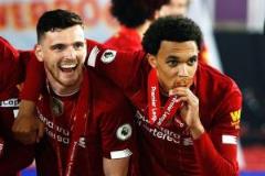 雙翼閃耀！羅伯遜與阿諾德共貢獻123次英超助攻，解體倒計時