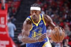 巴特勒復(fù)出半場(chǎng)表現(xiàn)一般