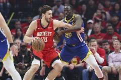 激烈火記：第二節(jié)10分鐘內(nèi)出現(xiàn)3次暫停、2次挑戰(zhàn)與2次回放