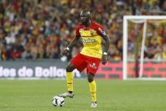 法媒：朗斯即將與阿迪達(dá)斯簽約，2026-27賽季正式合作