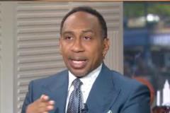 A史密斯：萊利已不再是昔日之人，該退位了