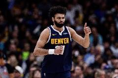 阿德爾曼：穆雷的防守待遇堪比卡登，或許我們該多關(guān)注他