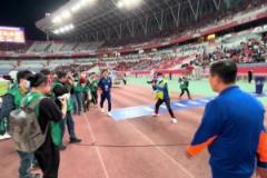 泰山隊1-1青島海牛握手言和，賽后雙方球員上演“老友記”