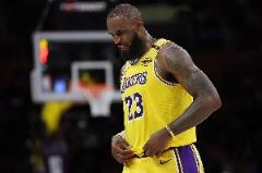 壯士暮年！詹姆斯近14場季后賽慘遭2勝12負(fù)
