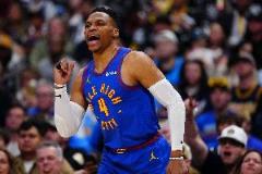 威少半場(chǎng)高效輸出：3中3+2三分狂砍10分3板4助攻