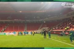 感恩遠(yuǎn)征軍，致敬北京國安球迷朋友們