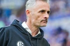 沙爾克官方宣布主帥范溫德倫下課，U23主帥將帶隊完成賽季最后兩戰(zhàn)