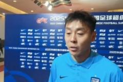 汪晉賢解析復刻雷動多腳后跟1v2過人：下意識反應(yīng)，被逼出來的技巧