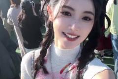 嗨起來！美女主播金佳悅參加草莓音樂節(jié)活動~