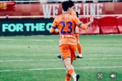 三輪不勝謝文能感謝球迷支持，呼吁更多包容