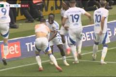 神劇情！利茲聯(lián)最后一刻破門，逆轉(zhuǎn)奪英冠冠軍！